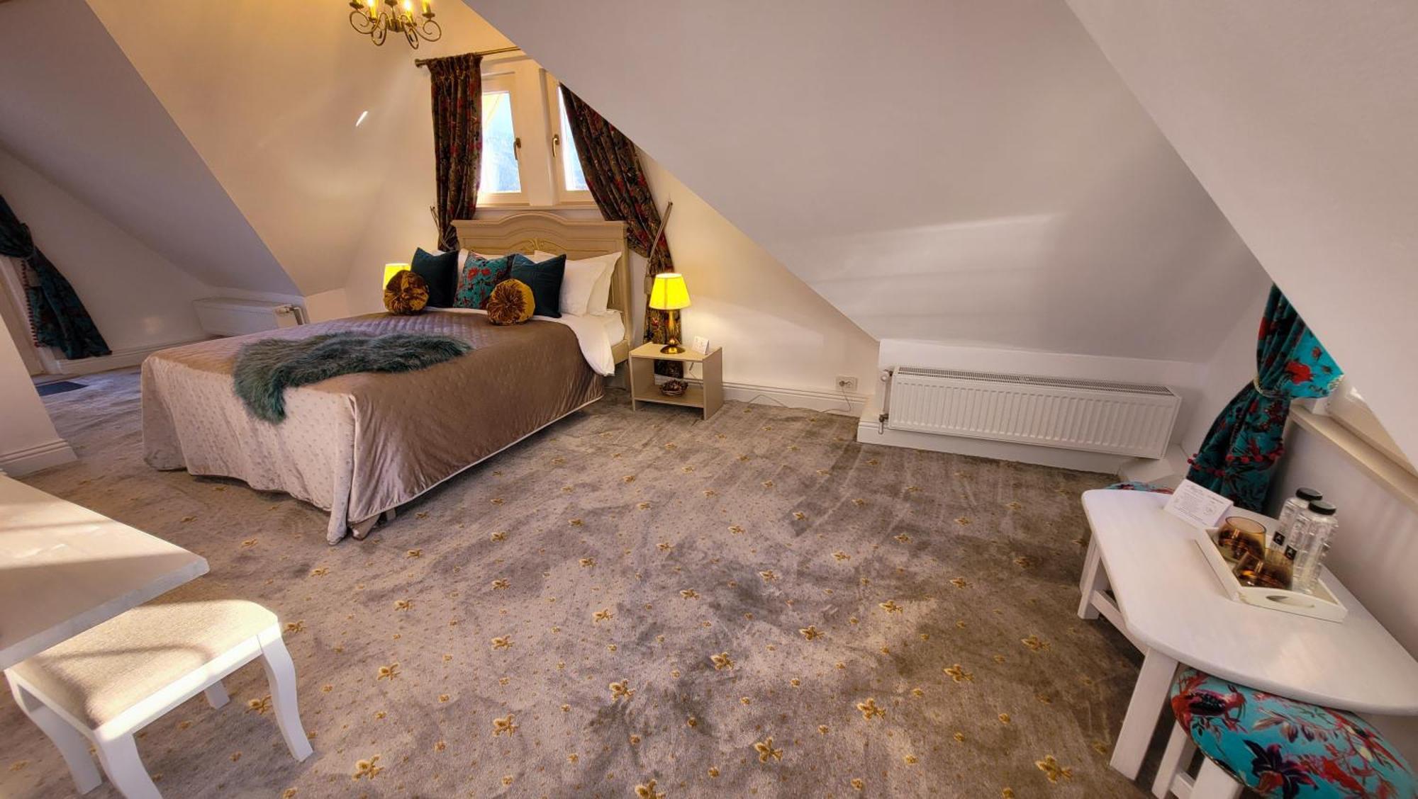 Carpathia Magic -Adults Only Villa Peştera Екстериор снимка